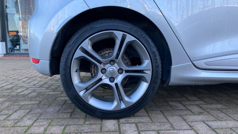 Renault Clio 0.9 TCE 90 GT Line 5dr Petrol Hatchback